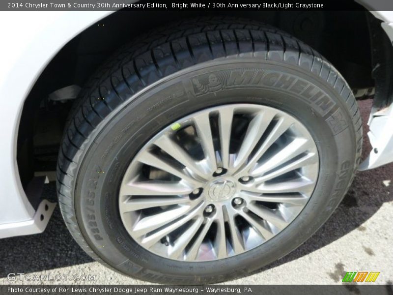 Bright White / 30th Anniversary Black/Light Graystone 2014 Chrysler Town & Country 30th Anniversary Edition