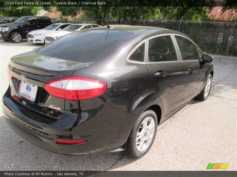 Tuxedo Black / Charcoal Black 2014 Ford Fiesta SE Sedan