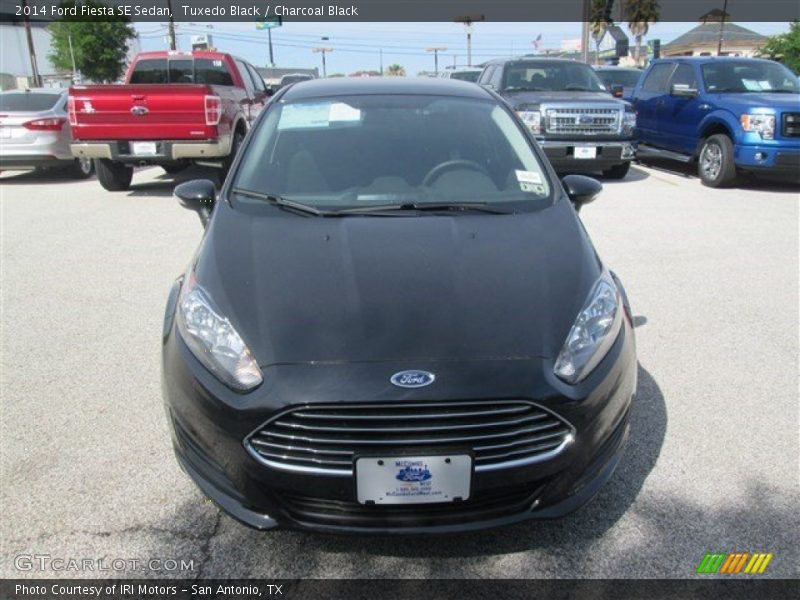 Tuxedo Black / Charcoal Black 2014 Ford Fiesta SE Sedan