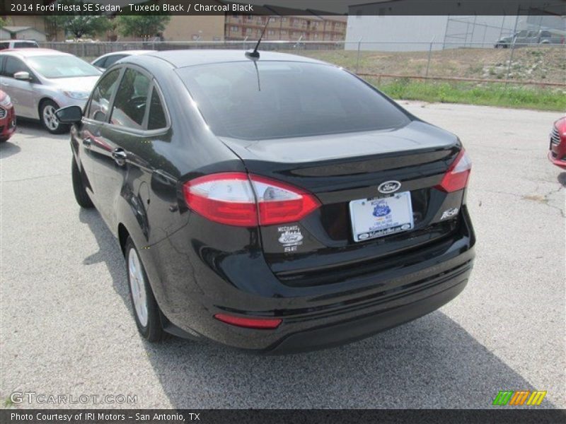 Tuxedo Black / Charcoal Black 2014 Ford Fiesta SE Sedan