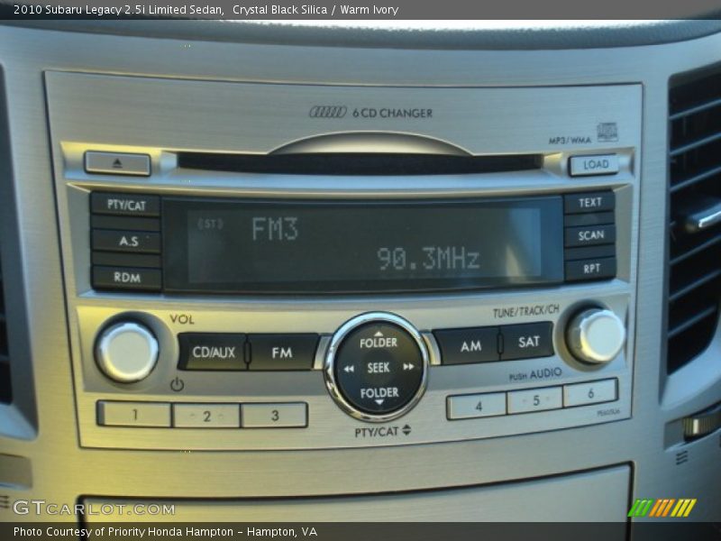 Crystal Black Silica / Warm Ivory 2010 Subaru Legacy 2.5i Limited Sedan
