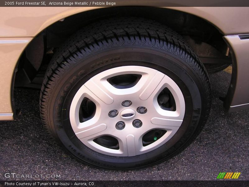 Arizona Beige Metallic / Pebble Beige 2005 Ford Freestar SE
