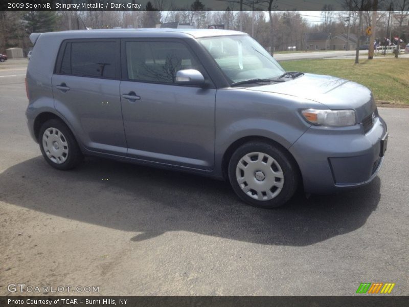 Stingray Metallic / Dark Gray 2009 Scion xB