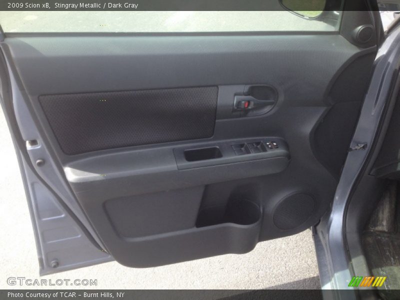 Stingray Metallic / Dark Gray 2009 Scion xB