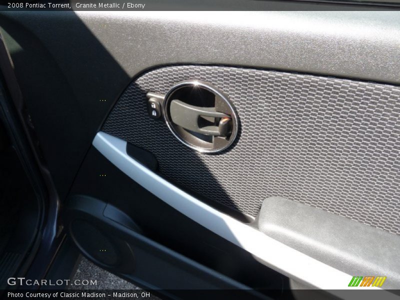 Granite Metallic / Ebony 2008 Pontiac Torrent
