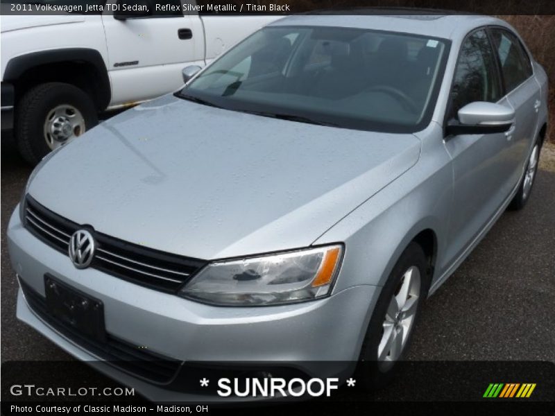 Reflex Silver Metallic / Titan Black 2011 Volkswagen Jetta TDI Sedan