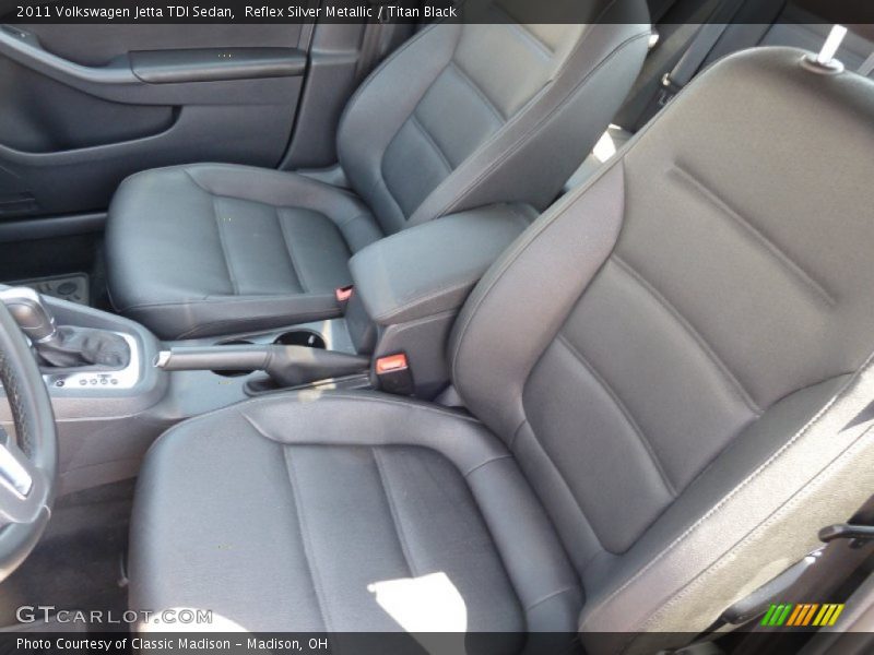 Reflex Silver Metallic / Titan Black 2011 Volkswagen Jetta TDI Sedan