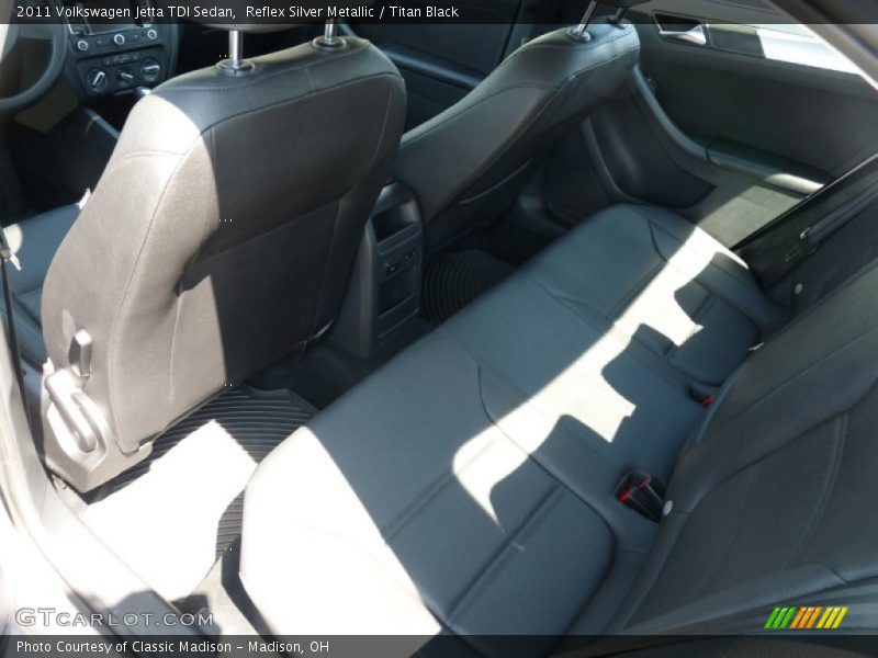 Reflex Silver Metallic / Titan Black 2011 Volkswagen Jetta TDI Sedan