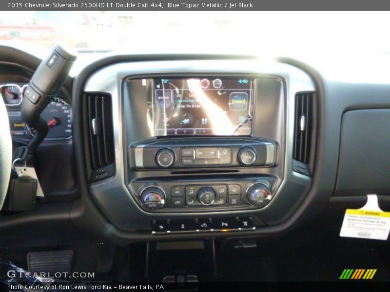 Controls of 2015 Silverado 2500HD LT Double Cab 4x4