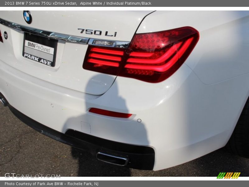 Alpine White / Individual Platinum/Black 2013 BMW 7 Series 750Li xDrive Sedan