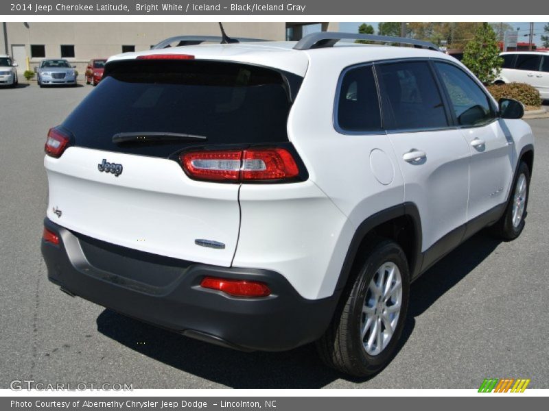 Bright White / Iceland - Black/Iceland Gray 2014 Jeep Cherokee Latitude