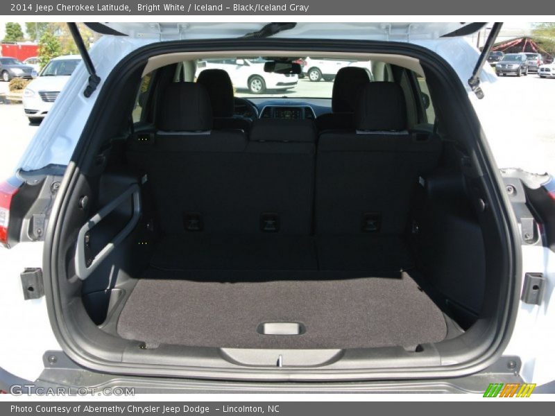 Bright White / Iceland - Black/Iceland Gray 2014 Jeep Cherokee Latitude