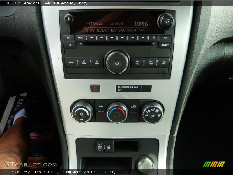 Controls of 2012 Acadia SL