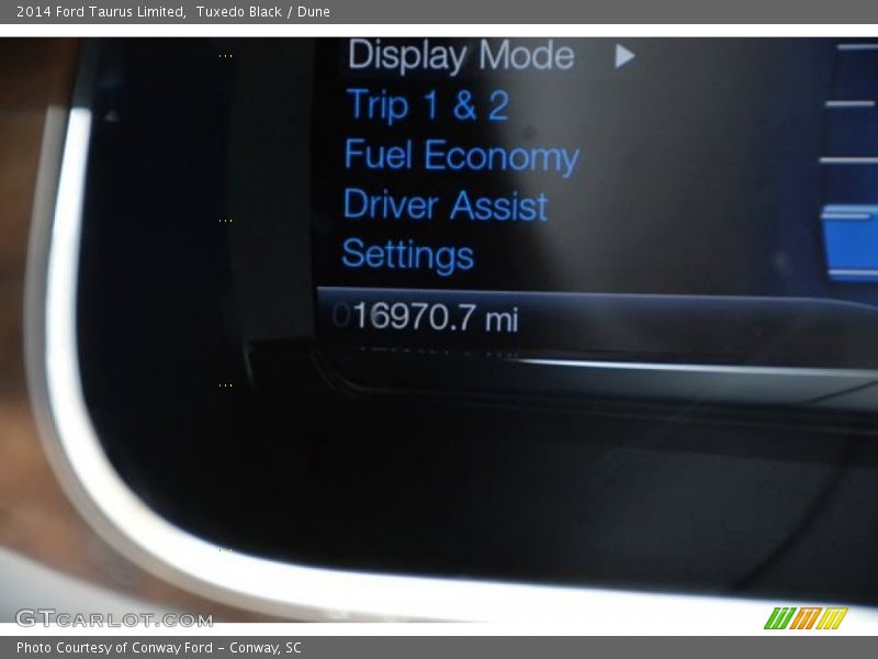 Tuxedo Black / Dune 2014 Ford Taurus Limited