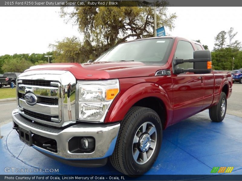Front 3/4 View of 2015 F250 Super Duty Lariat Super Cab