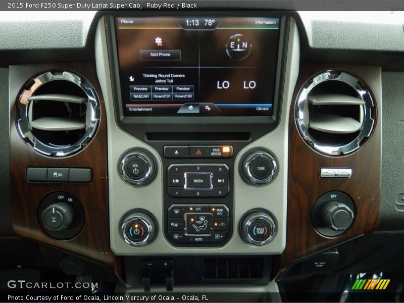 Controls of 2015 F250 Super Duty Lariat Super Cab