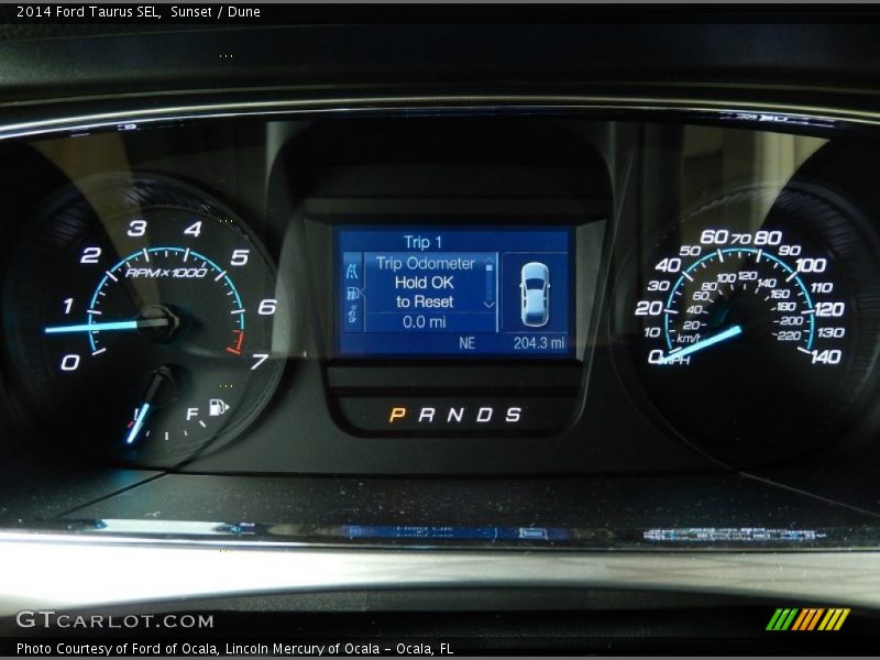 Sunset / Dune 2014 Ford Taurus SEL