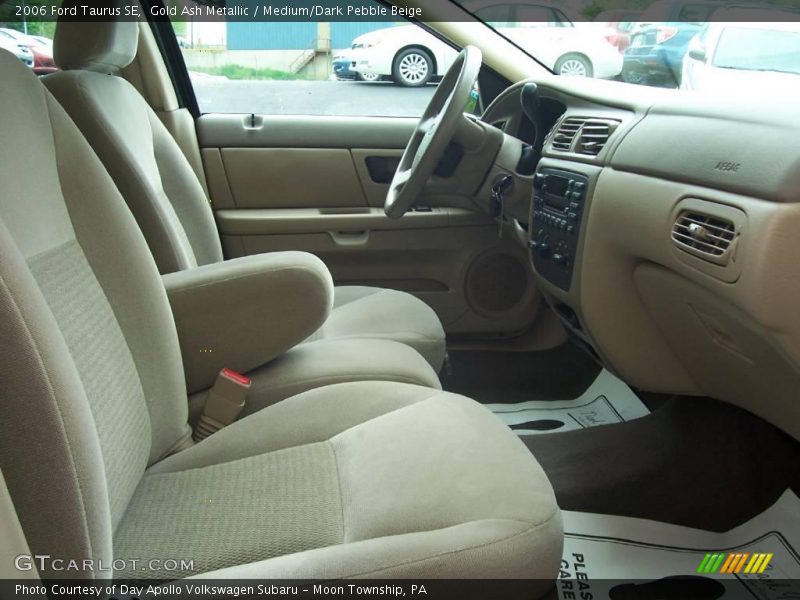 Gold Ash Metallic / Medium/Dark Pebble Beige 2006 Ford Taurus SE