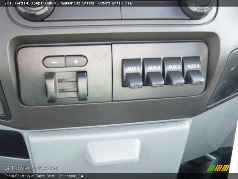 Controls of 2015 F450 Super Duty XL Regular Cab Chassis