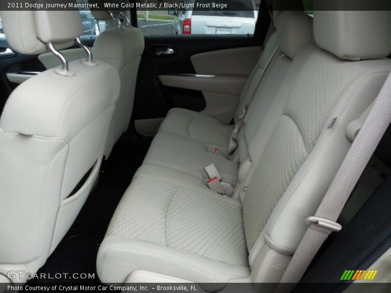 White Gold Metallic / Black/Light Frost Beige 2011 Dodge Journey Mainstreet