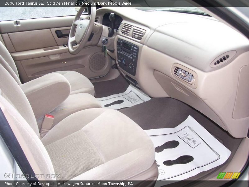 Gold Ash Metallic / Medium/Dark Pebble Beige 2006 Ford Taurus SE