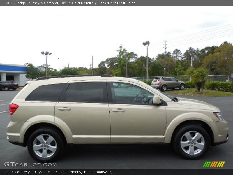 White Gold Metallic / Black/Light Frost Beige 2011 Dodge Journey Mainstreet