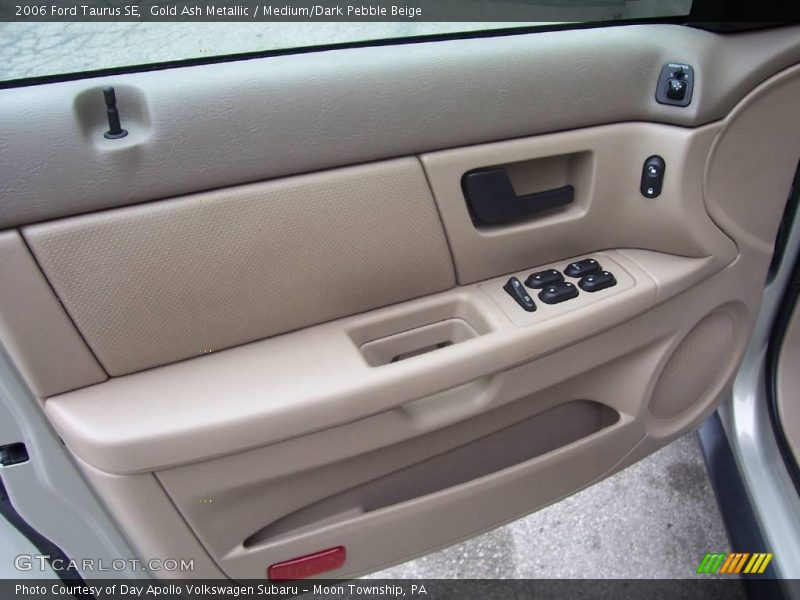 Gold Ash Metallic / Medium/Dark Pebble Beige 2006 Ford Taurus SE