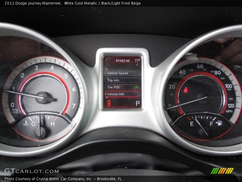 White Gold Metallic / Black/Light Frost Beige 2011 Dodge Journey Mainstreet