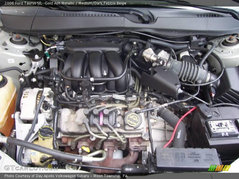 Gold Ash Metallic / Medium/Dark Pebble Beige 2006 Ford Taurus SE