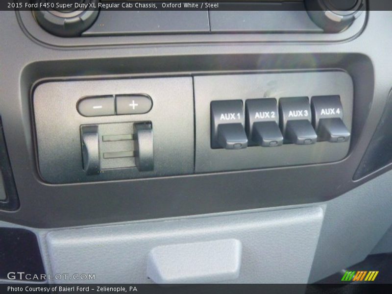 Oxford White / Steel 2015 Ford F450 Super Duty XL Regular Cab Chassis