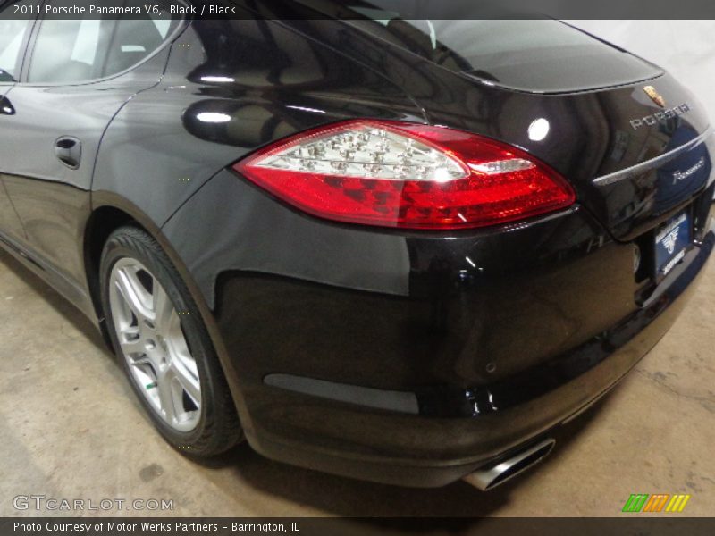 Black / Black 2011 Porsche Panamera V6