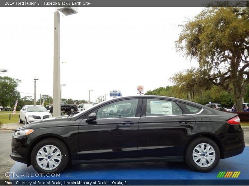 Tuxedo Black / Earth Gray 2014 Ford Fusion S
