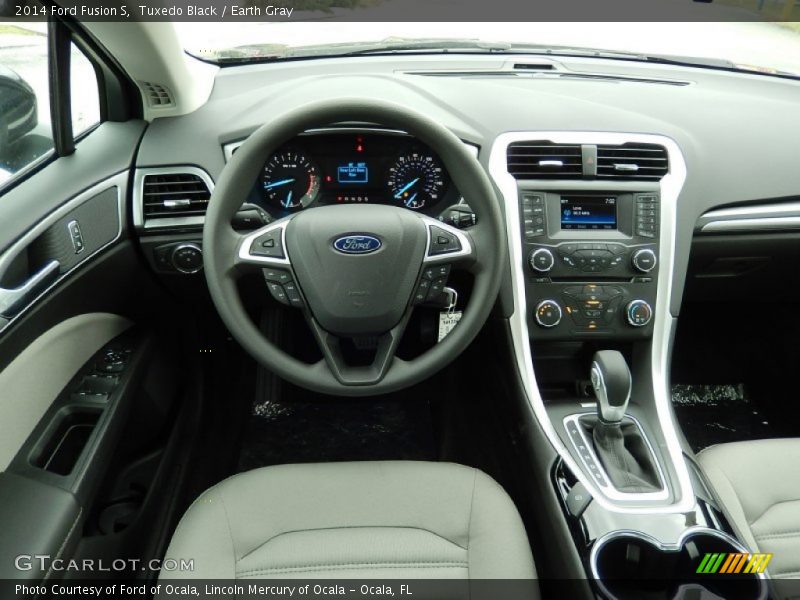 Tuxedo Black / Earth Gray 2014 Ford Fusion S