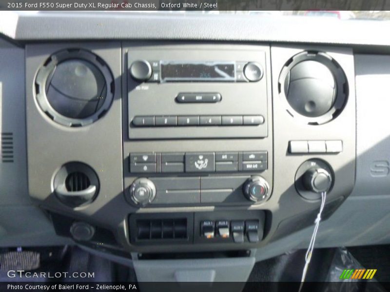 Oxford White / Steel 2015 Ford F550 Super Duty XL Regular Cab Chassis