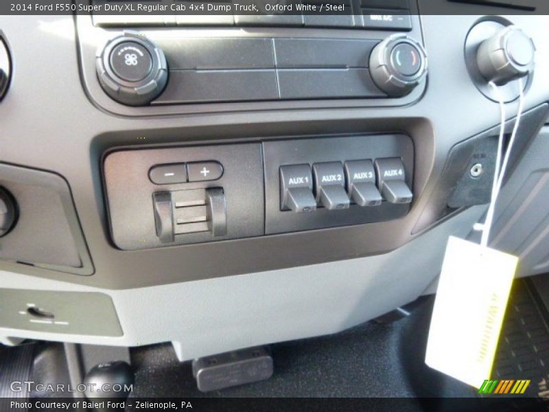 Oxford White / Steel 2014 Ford F550 Super Duty XL Regular Cab 4x4 Dump Truck