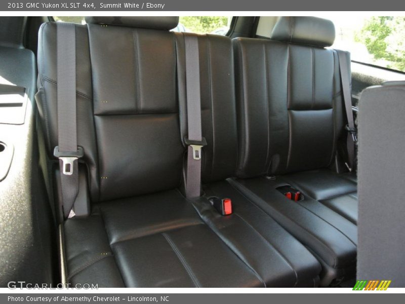 Summit White / Ebony 2013 GMC Yukon XL SLT 4x4