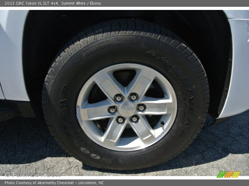 Summit White / Ebony 2013 GMC Yukon XL SLT 4x4