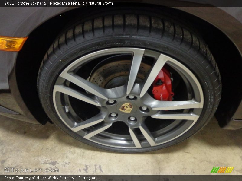 Macadamia Metallic / Natural Brown 2011 Porsche Boxster S