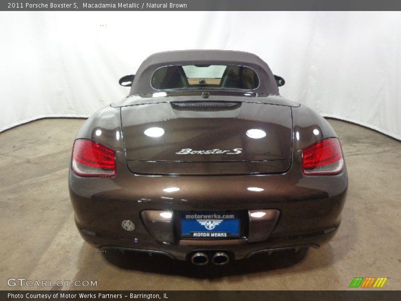 Macadamia Metallic / Natural Brown 2011 Porsche Boxster S