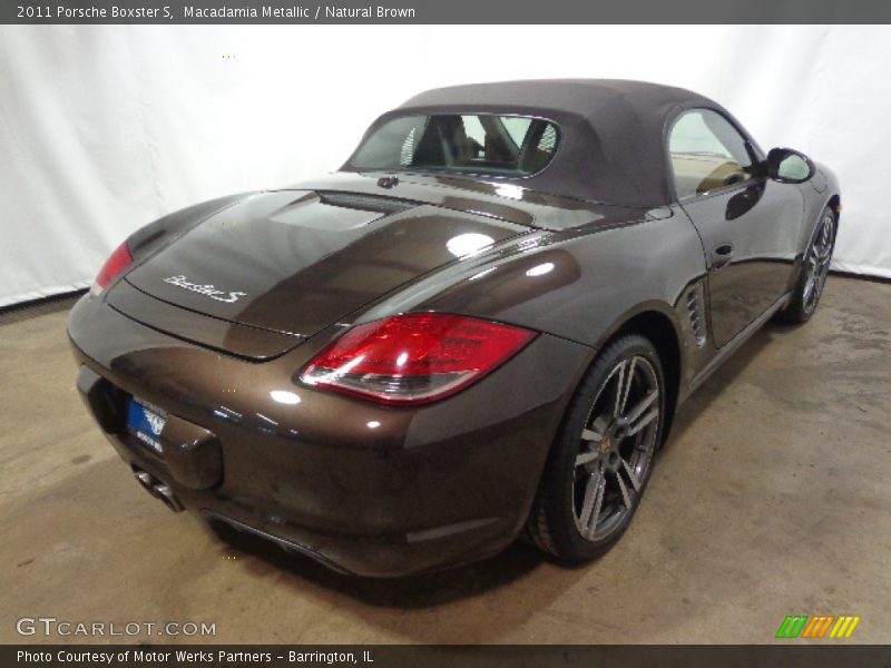 Macadamia Metallic / Natural Brown 2011 Porsche Boxster S