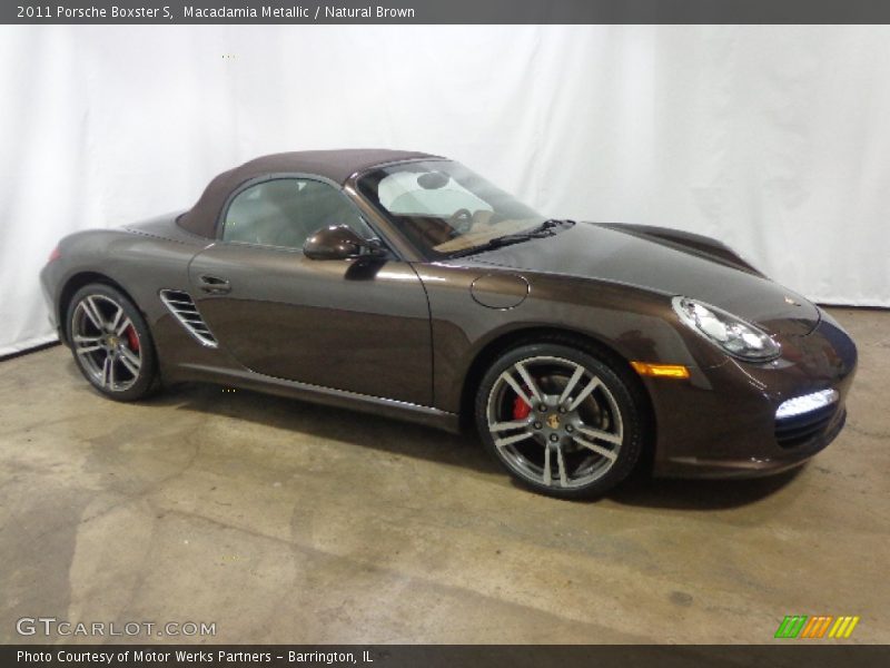 Macadamia Metallic / Natural Brown 2011 Porsche Boxster S