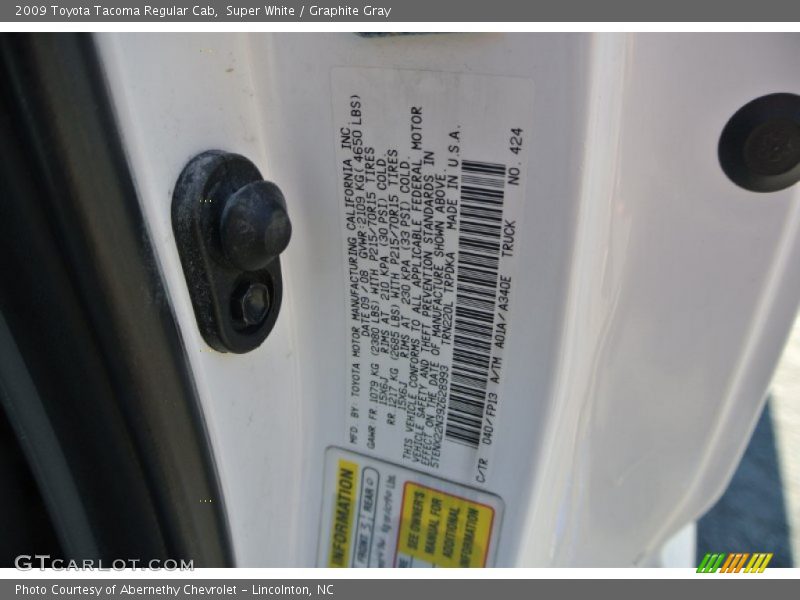 Super White / Graphite Gray 2009 Toyota Tacoma Regular Cab