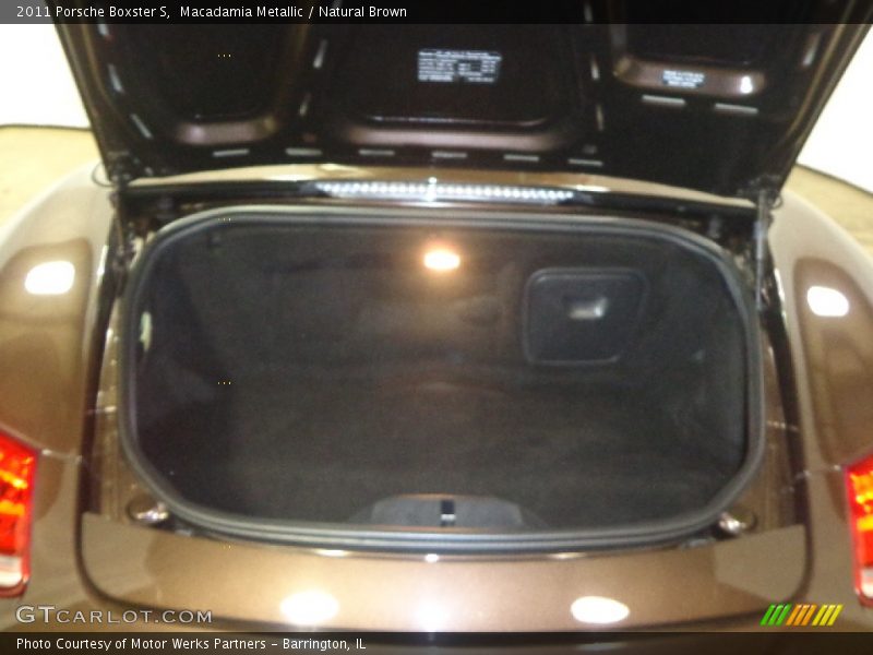 Macadamia Metallic / Natural Brown 2011 Porsche Boxster S