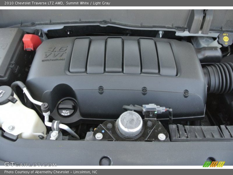 Summit White / Light Gray 2010 Chevrolet Traverse LTZ AWD