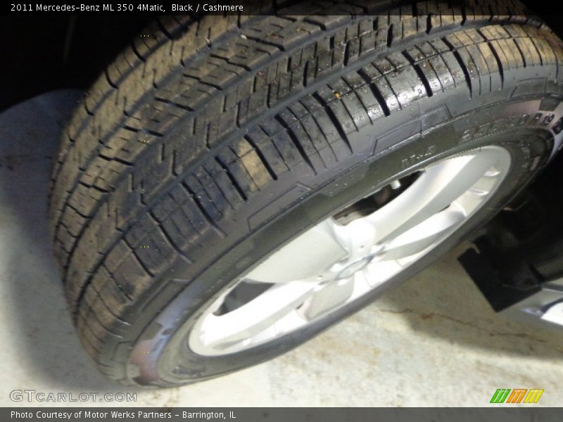 Black / Cashmere 2011 Mercedes-Benz ML 350 4Matic