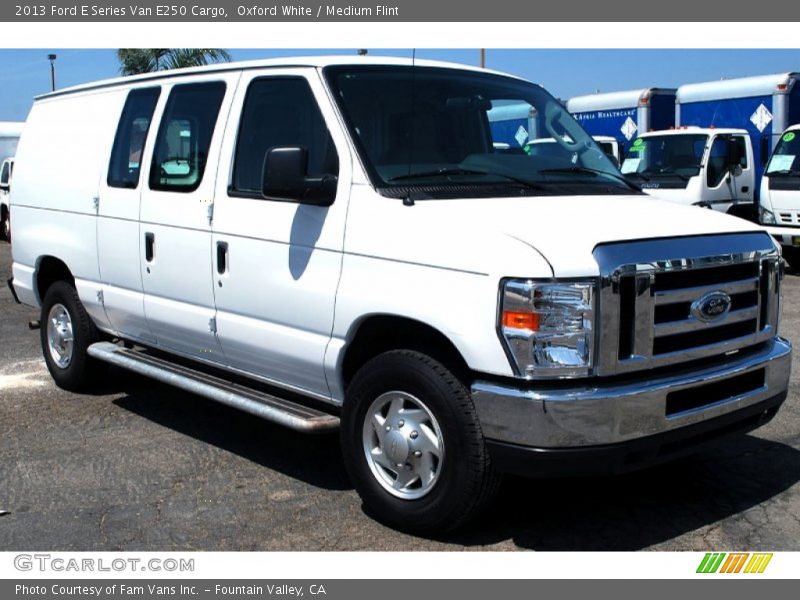 Oxford White / Medium Flint 2013 Ford E Series Van E250 Cargo
