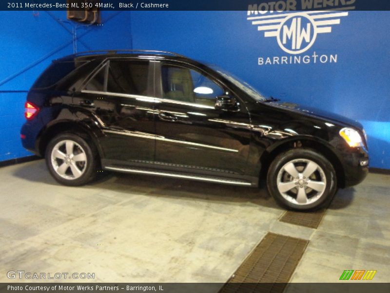Black / Cashmere 2011 Mercedes-Benz ML 350 4Matic