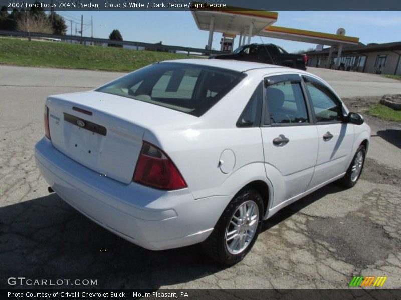Cloud 9 White / Dark Pebble/Light Pebble 2007 Ford Focus ZX4 SE Sedan