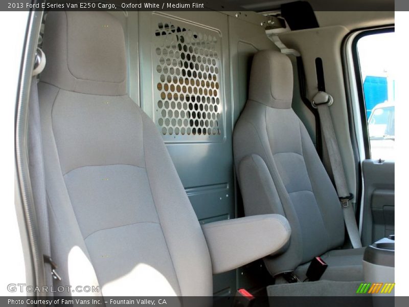 Oxford White / Medium Flint 2013 Ford E Series Van E250 Cargo