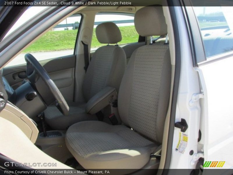 Cloud 9 White / Dark Pebble/Light Pebble 2007 Ford Focus ZX4 SE Sedan